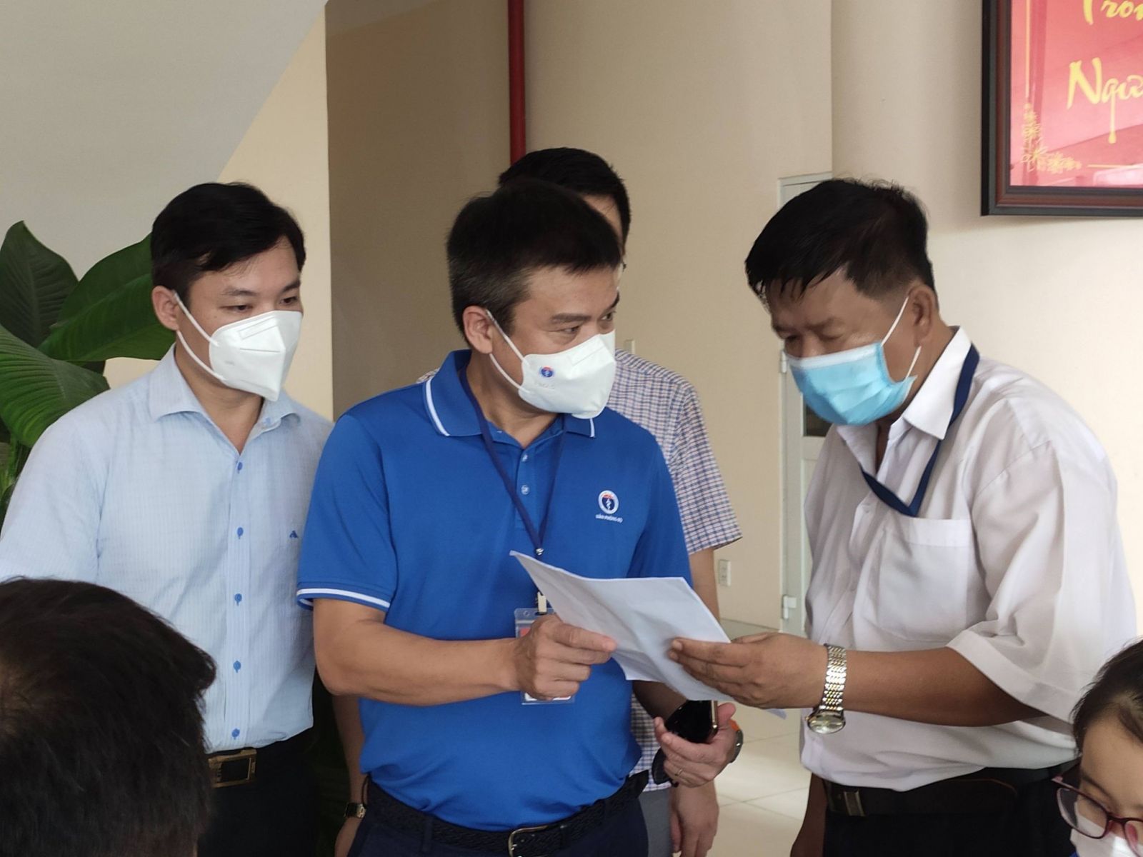 Hướng dẫn cách đăng ký tiêm vắc xin Covid-19 tại Việt Nam 1