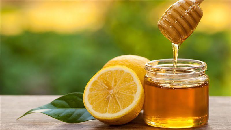Nước chanh mật ong giúp tăng cường sinh lý nam