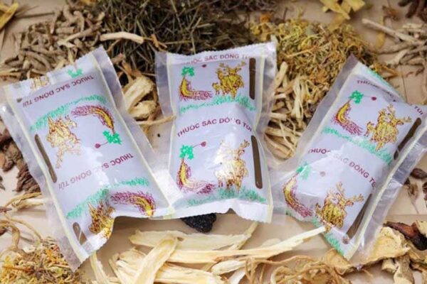 Thuốc Đông y sắc sẵn đóng túi – Sự kết hợp giữa tinh hoa y học cổ truyền và công nghệ hiện đại 1 198439057 262167669018468 2110368713772178875 n 600x400 1